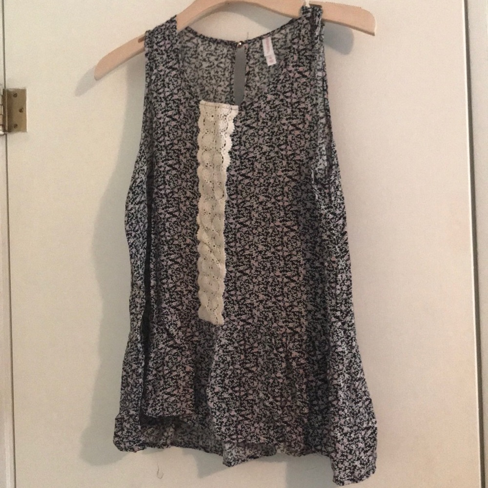Floral Ruffled Blouse